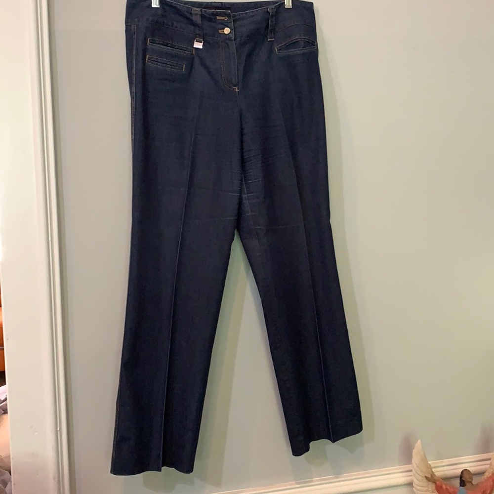 Larry Levine Jeans size 10 3 pockets on the front